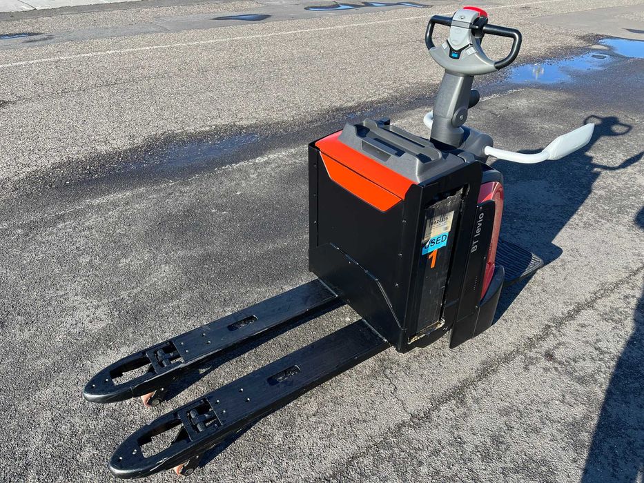 Paleciak elektryczny TOYOTA LPE200 - 2018 rok