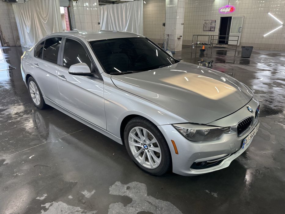 BMW 320i xdrave 2016