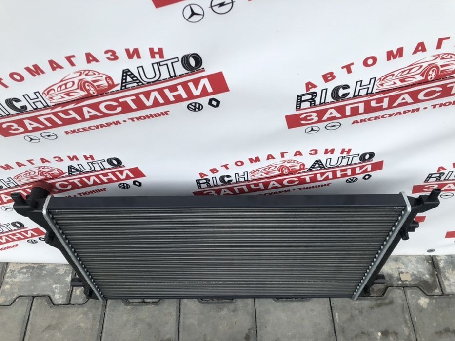 Радиатор основной Volkswagen Passat B7 2.5 USA