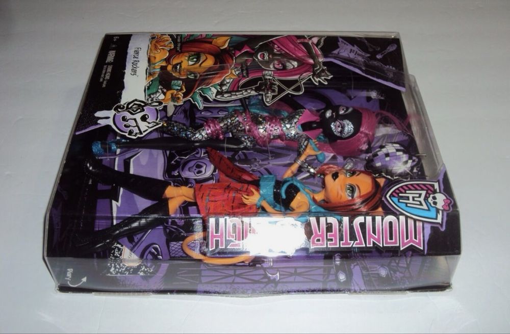 Monster High Fierce Rockers  Catty & Toralei