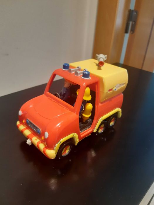 Pequeno conjunto bombeiro Sam