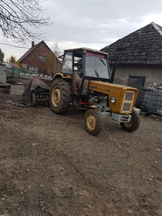Ciągnik  URSUS  c360