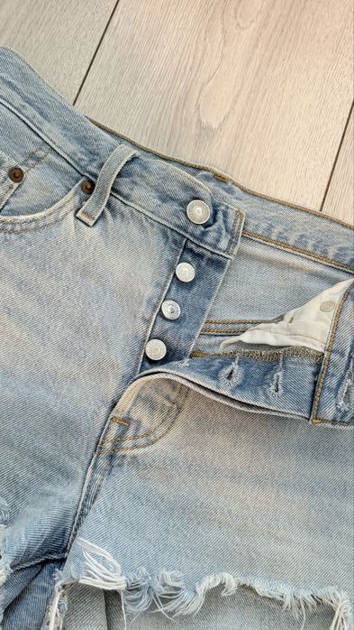 Джинсові шорти Levis