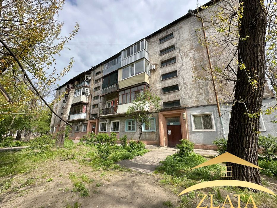 Продаж 2-к квартири БК Кірова