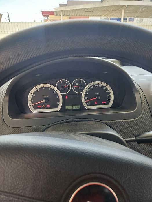 AVEO LS 1.2 em ótimas condições 94800 km