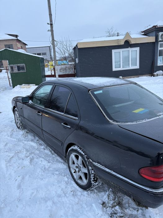 Продам Mercedes w210