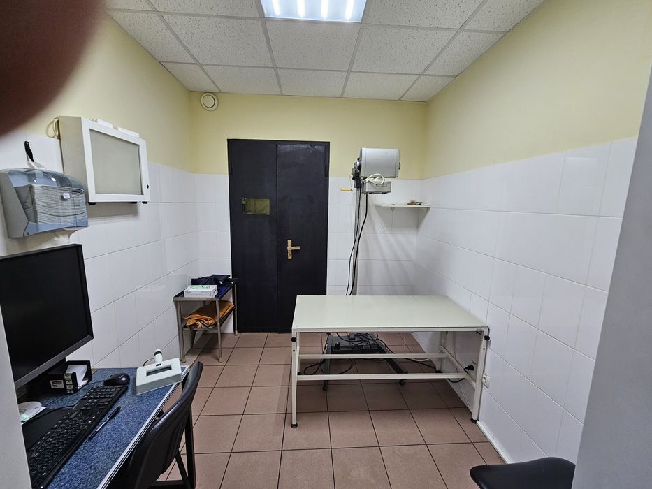 Сдаётся помещение 380 кв.м под клинику, салон по ул. Радужной (Перова)