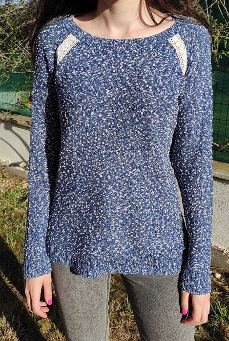 Camisolas e t-shirts da Stradivarius, Mango, Bershka