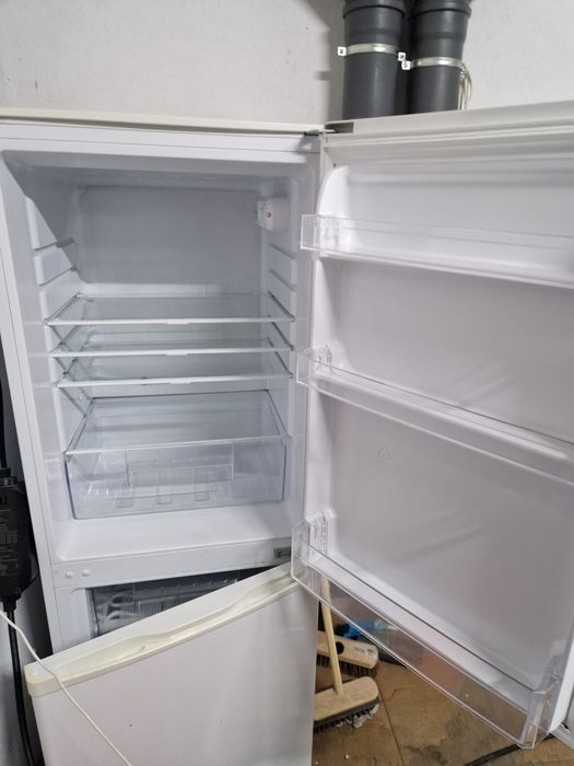 Frigorífico Combinado KUNFT KC3120 WH