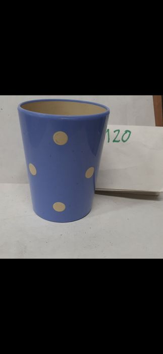 Kubek plastik w grochy DDR