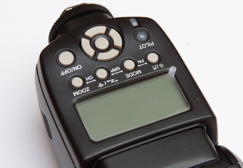 Спалах Yongnuo YN560 III для Canon Nikon Sony