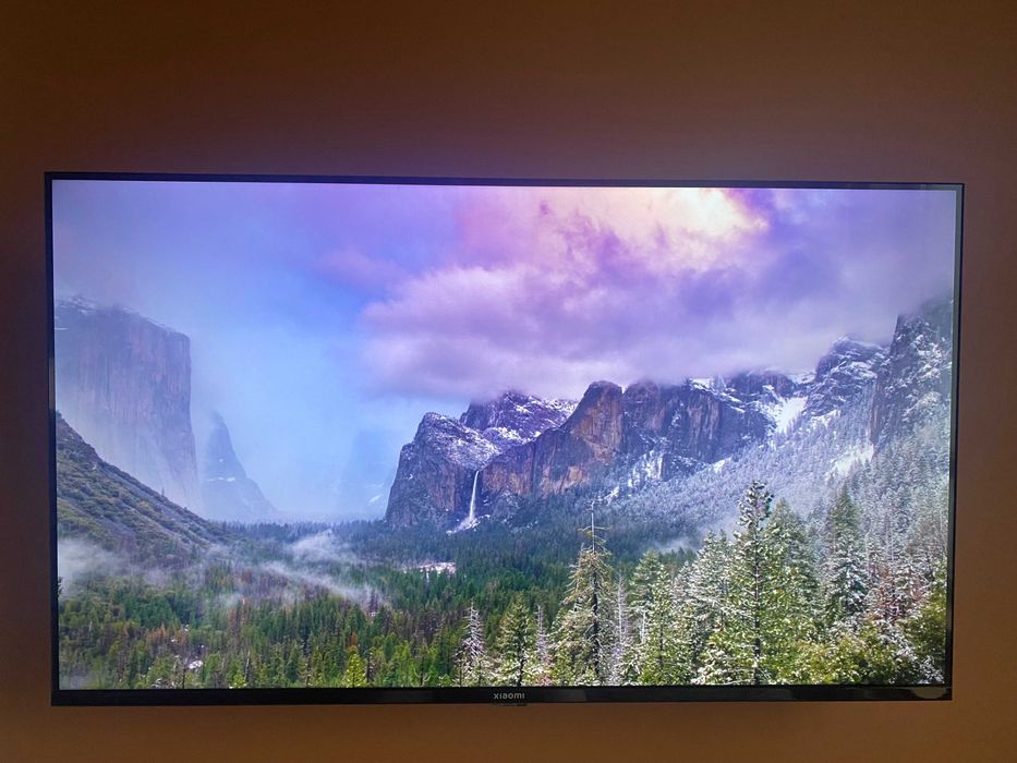Телевізор Xiaomi Mi TV A2 43" 4K (L43M7-EAEU)