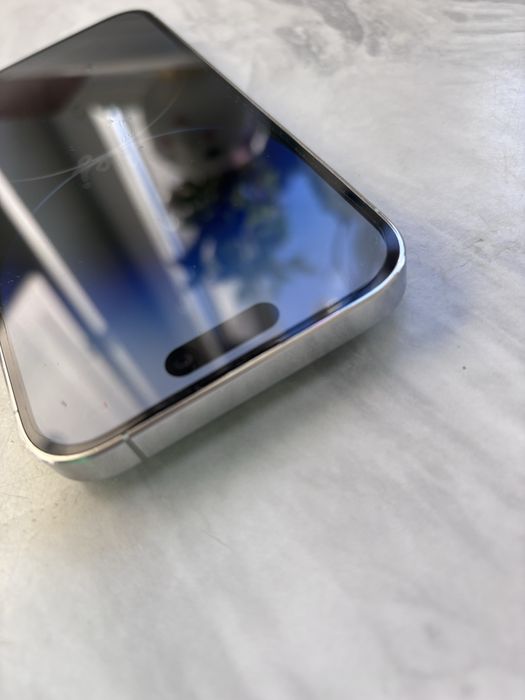 Iphone 14 PRO - jak nowy