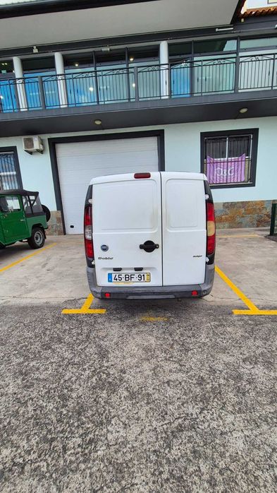 Carrinha comercial Fiat Doblo 1.9 Multijet