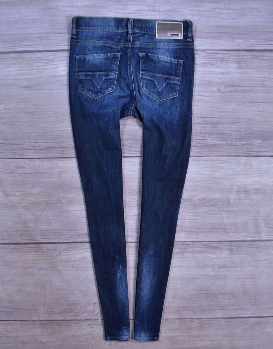 Diesel Hi Vy Super Slim Straight Jeansy W27 L34