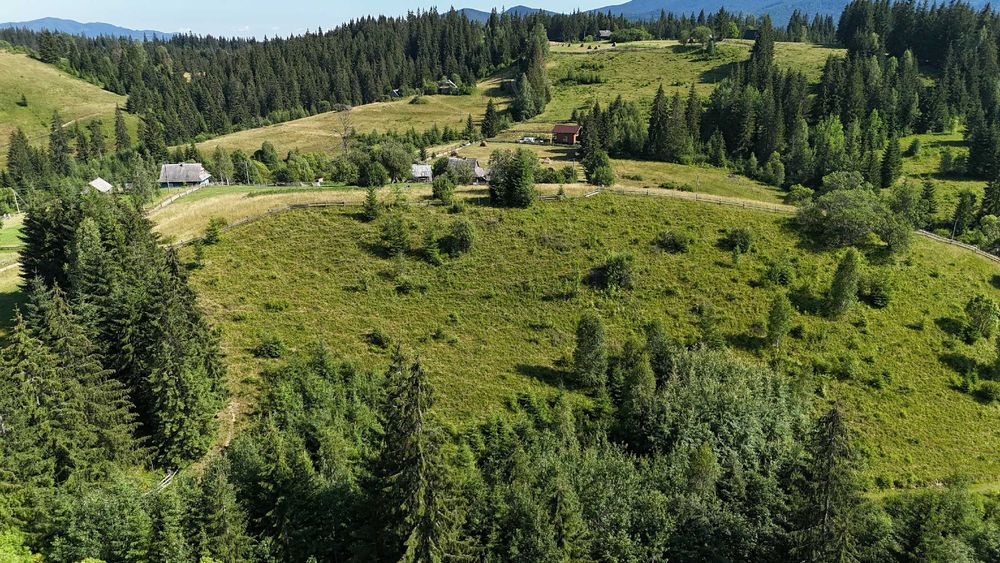 Земельна ділянка в Яблуниці 0.25 га