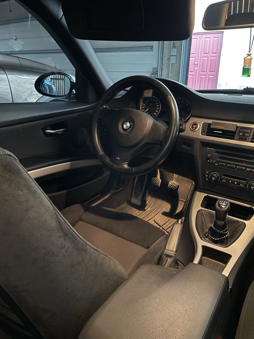 BMW 325i pack M e90