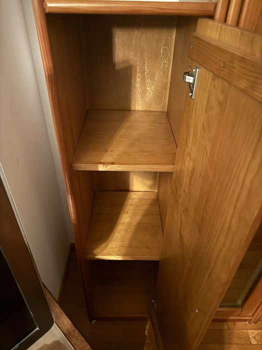 armario com vidraceira