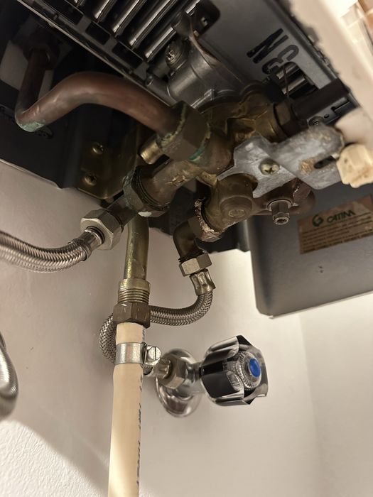 Esquentador Vulcano a Gás Propano – a funcionar perfeitamente