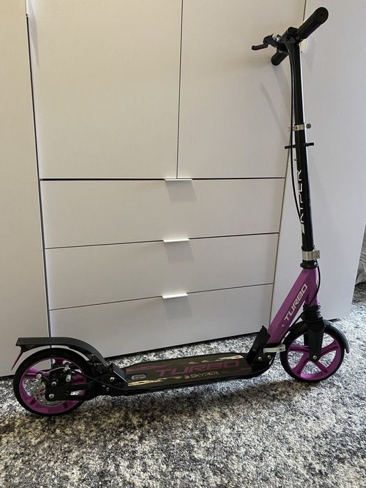 Самокат, стан нового, без дефектів.