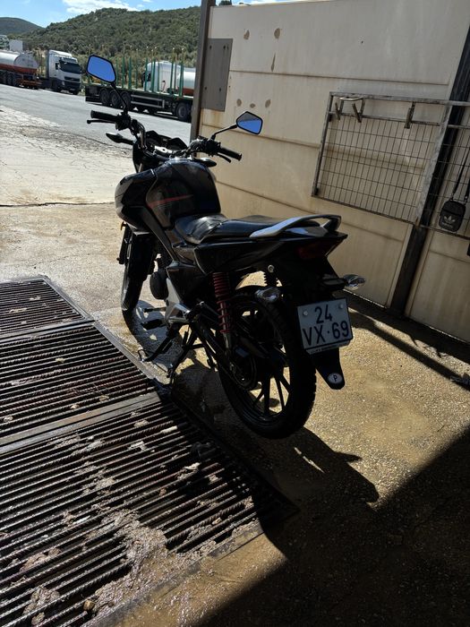 Honda  CBF 125cc
