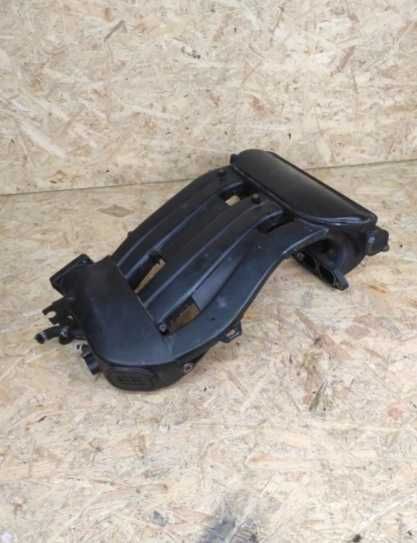 Kolektor ssący seat toledo Leon golf IV 2.3 V5 071.133.203A