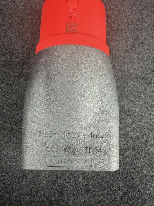 Adaptador Trifasico TESLA
