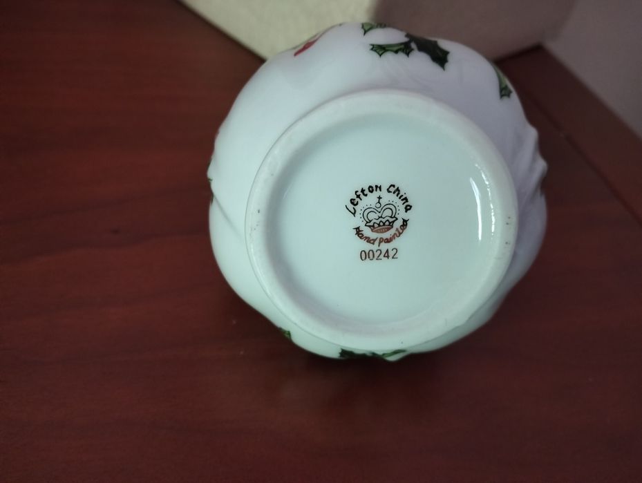 Cesta Miniatura Natal Lefton China (00242) Pintada à Mão - 10cm