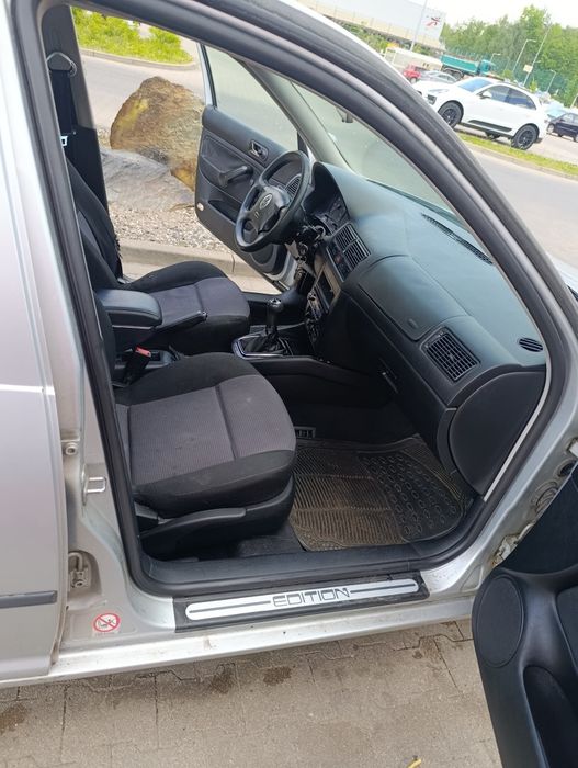 Golf 4 1.6 105km