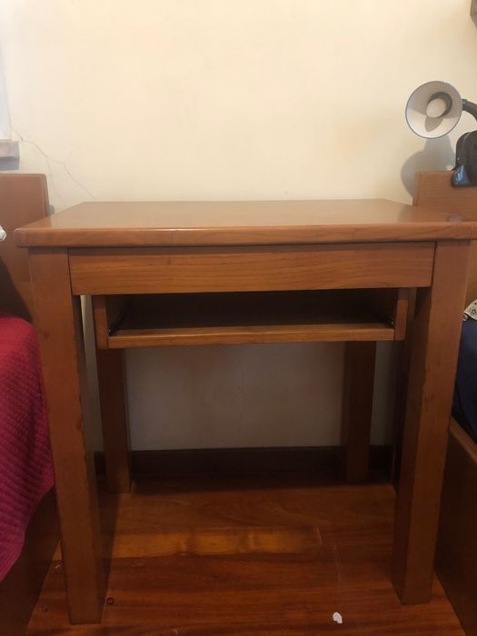 Secretária indvidual, madeira de carvalho