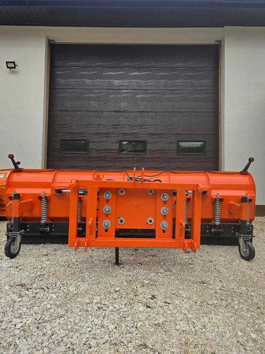 Nowy pług komunalny prosty 2.6m-3.0m Metal-Technik euro tuz Dostawa