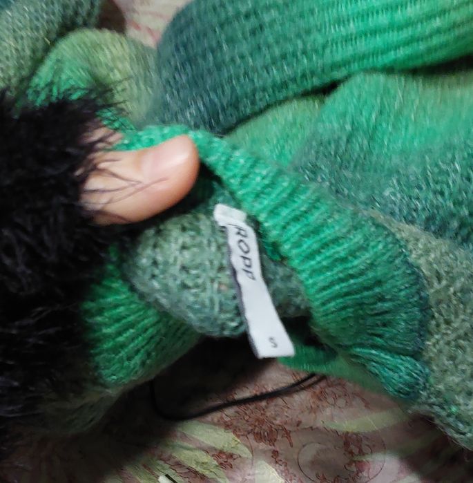 Светр зелений cropp s