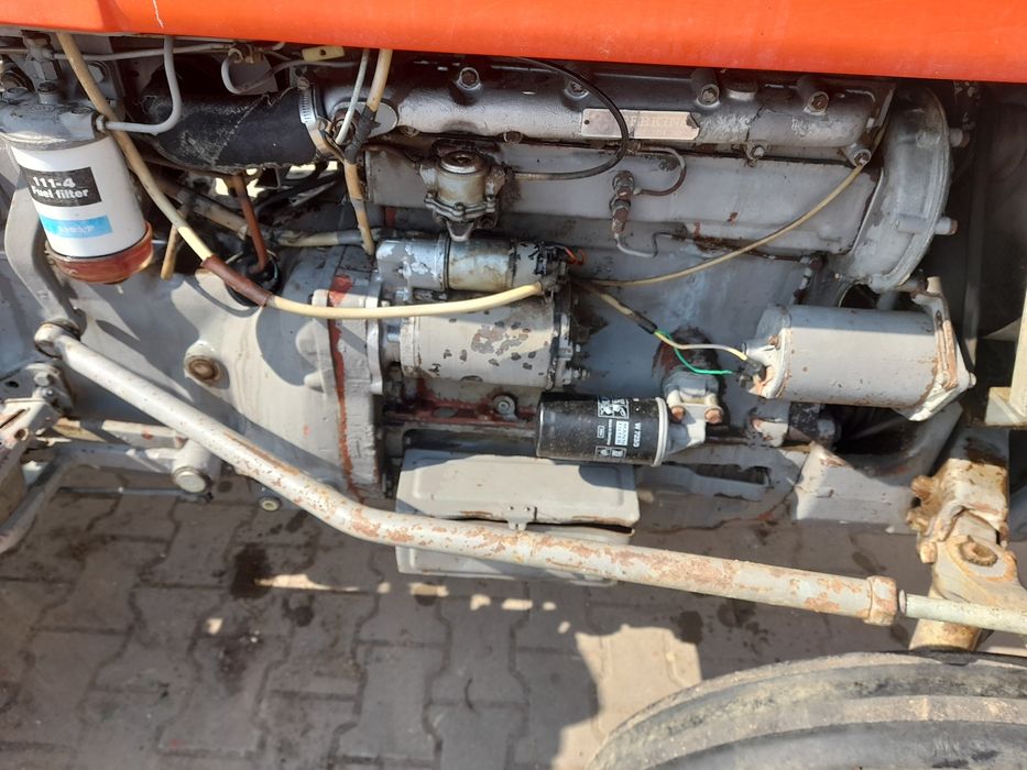 Massey Ferguson 158 , 148