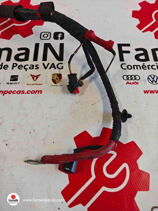 Terminal / Cabo Positivo da Bateria VW GOLF VI 1.6 TDI (77 kW / 105 cv) [02.2009 - 11.2012]