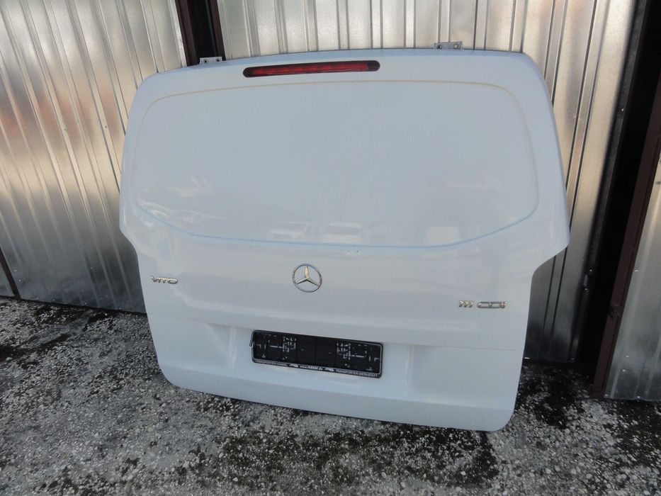 Klapa Mercedes 447 Biała Pełna