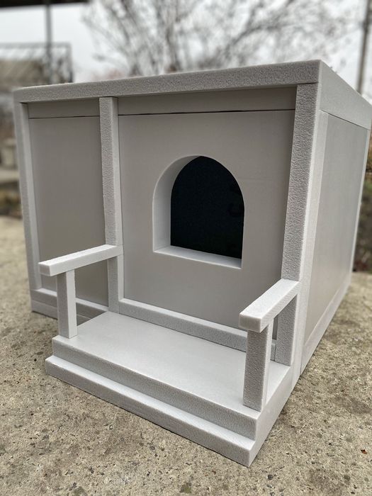 Тёплый домик для котов. Уличная будка. Зимняя будка для животных.