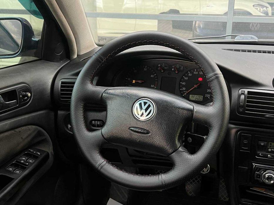 Volkswagen Passat 1999
