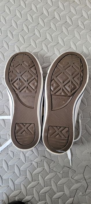 białe, niskie trampki Converse Chuck Taylor All-Star