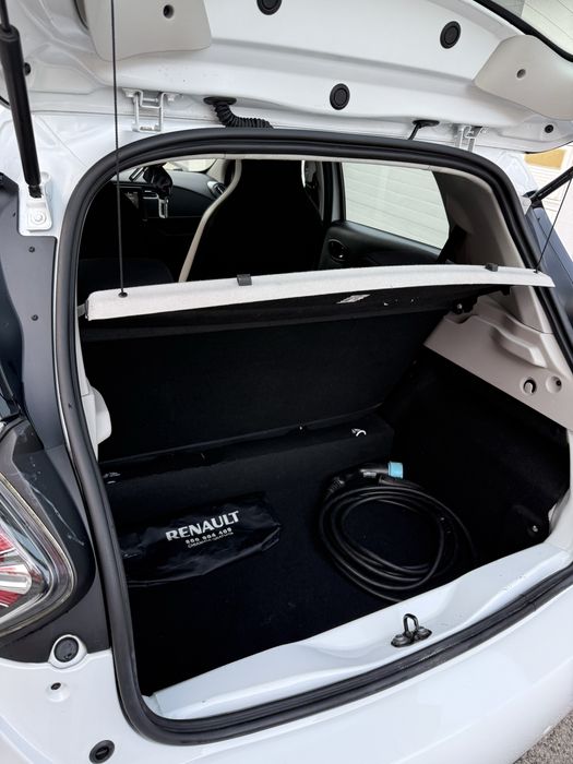 Renault Zoe Z.E 50 Life (Bateria propria)