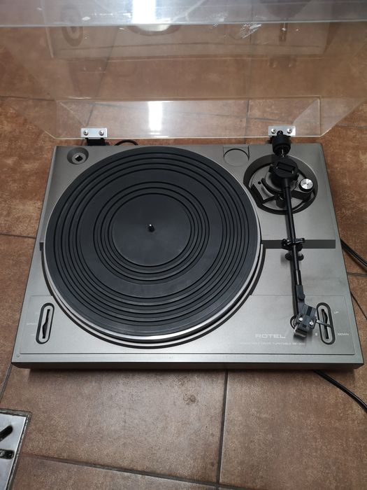 Gramofon rotel Rp-300 vintage