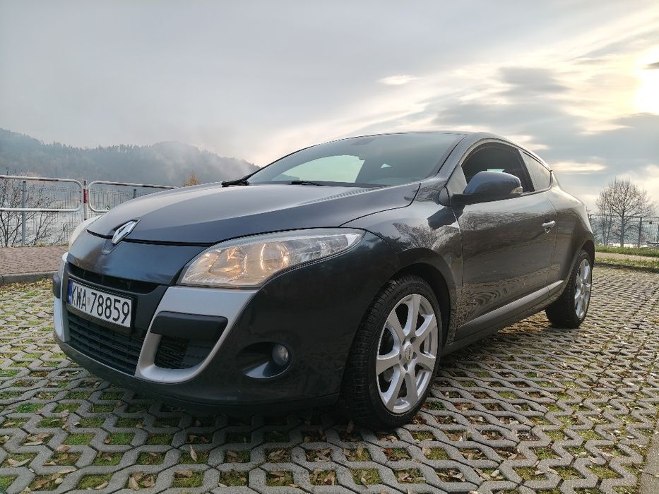 Megane 3 coupe, doinwestowana. Zamiana za supermoto, KTM 390, ninja.