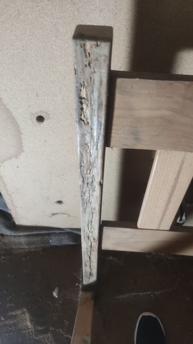 Cama em madeira 1,40 m