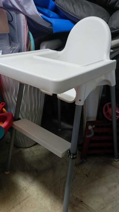 Krzesełko do karmienia Antilop Ikea z podnóżkiem