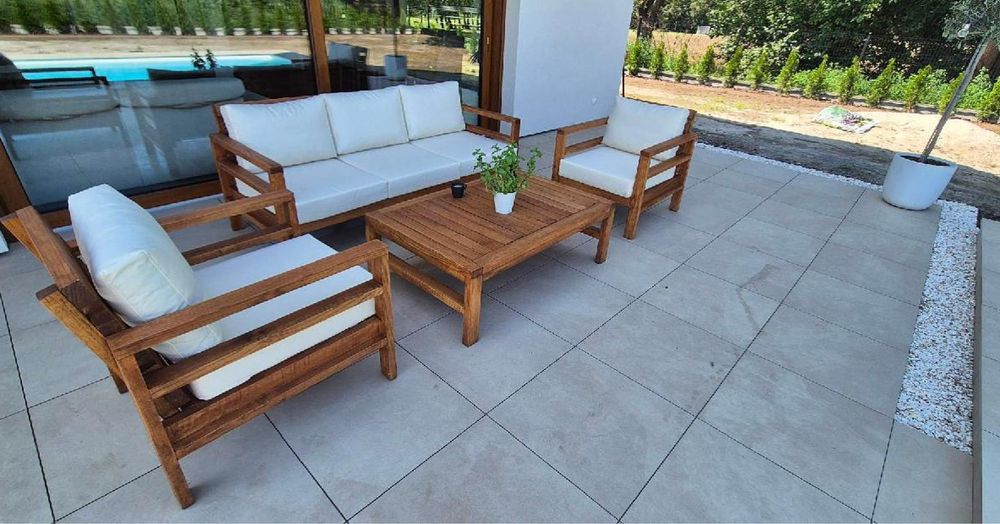 Meble ogrodowe drewniane