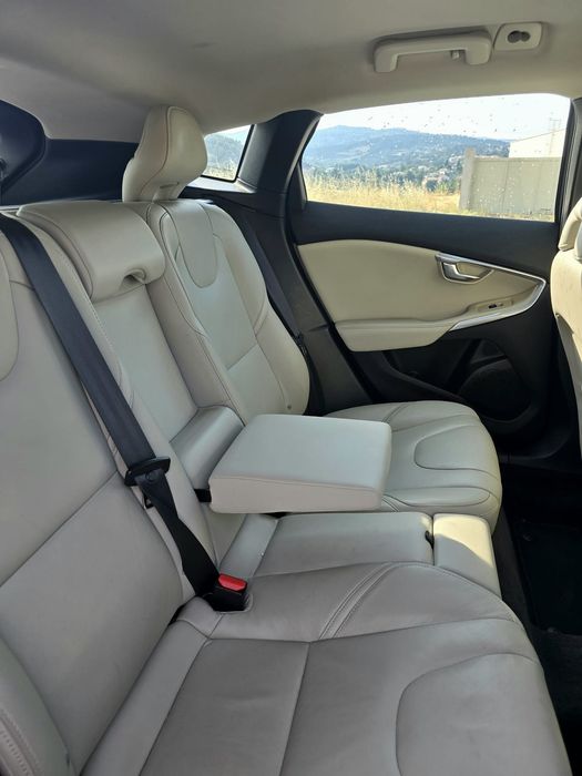 Volvo V40 1.6 Bom Estado