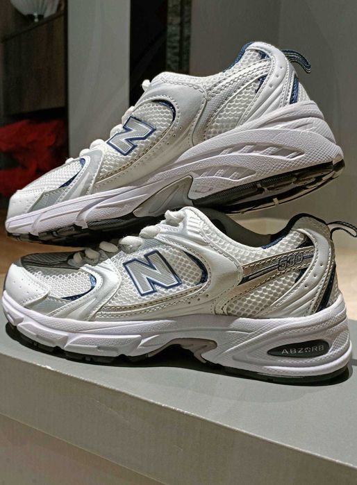 Białe tenisówki New Balance 530 w rozmiarze 38