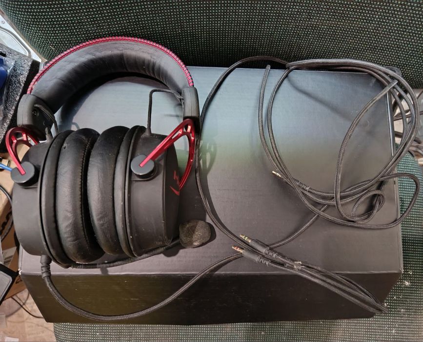 Игровые наушники с микрофоном Hyperx Cloud Alpha