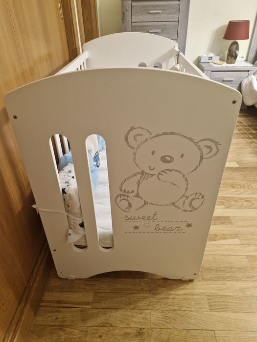 Berço Micuna + Colchão Pikolin + Armação de Dossel