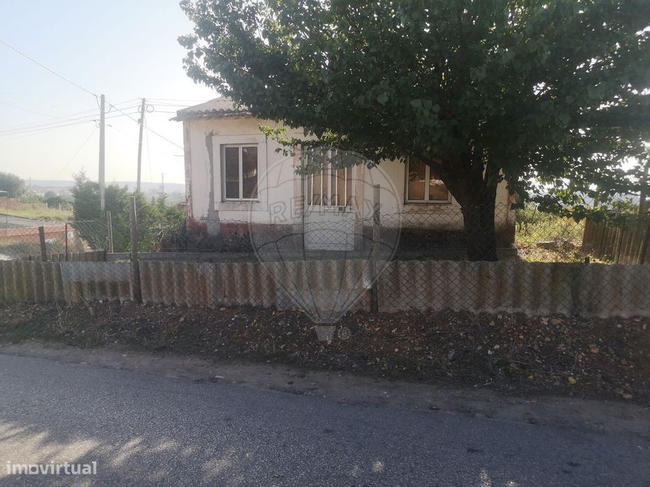 Moradia T0 para venda