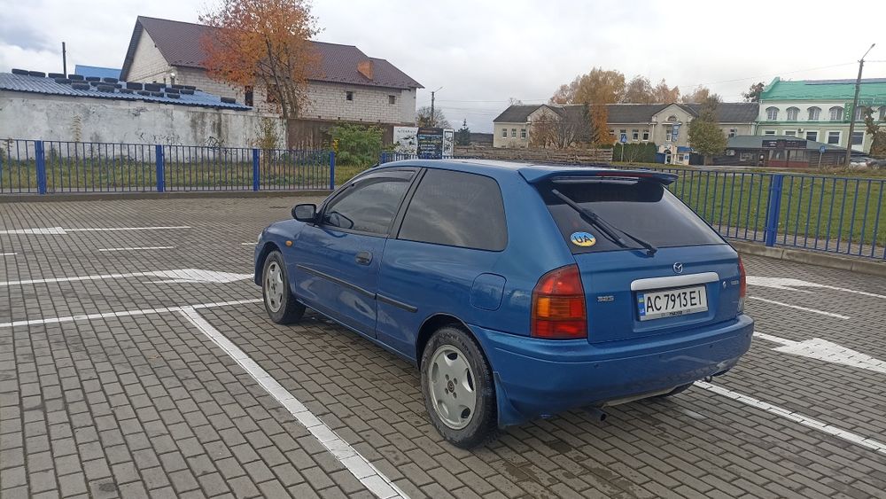 Mazda 323 продам